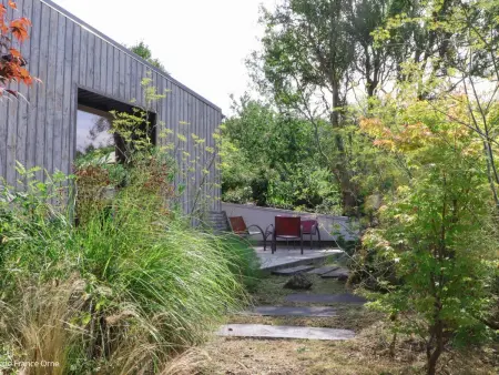 Maison indépendante avec spa nordique, piscine partagée et jardin - Photo 34