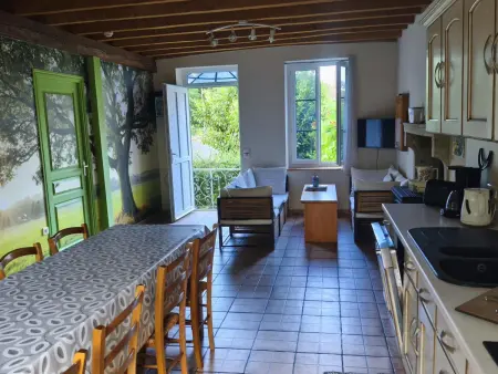 Ferme bourbonnaise rénovée avec jardin, animaux admis - Photo 9