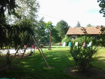 Maison rénovée avec piscine et jardin à Moulins - Photo 2