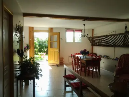 Maison rénovée avec piscine et jardin à Moulins - Photo 10