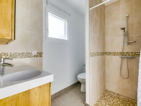 Maison contemporaine Biscarrosse, 7 pers., 3 ch., Wi-Fi, sur terrain 700m², proche activités et plages - Photo 9