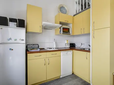 Charmante maison T2 avec mezzanine, terrasse et parking, à 350m de la plage – idéal pour 4 personnes - Photo 3