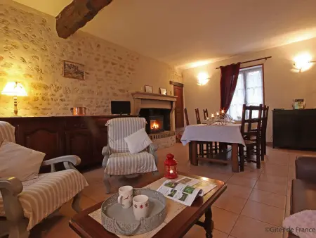 Maison de Bourg Avec Jardin et Wifi - Bures, Gite 6 personnes à Bures - Photo 3