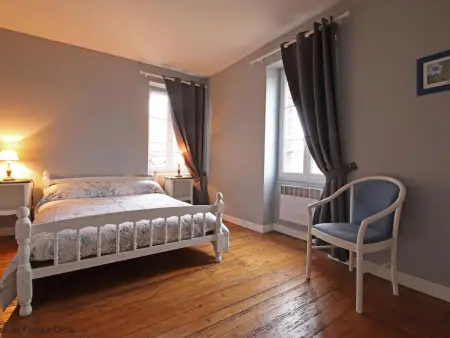 Maison de Bourg Avec Jardin et Wifi - Bures, Gite 6 personnes à Bures - Photo 4