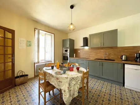 Maison de Bourg Avec Jardin et Wifi - Bures, Gite 6 personnes à Bures - Photo 5