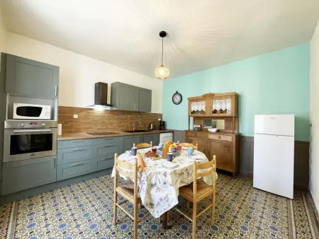 Maison de Bourg Avec Jardin et Wifi - Bures, Gite 6 personnes à Bures - Photo 7