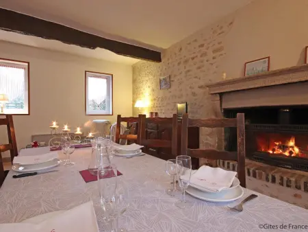 Maison de Bourg Avec Jardin et Wifi - Bures, Gite 6 personnes à Bures - Photo 10