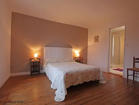 Maison de Bourg Avec Jardin et Wifi - Bures, Gite 6 personnes à Bures - Photo 23
