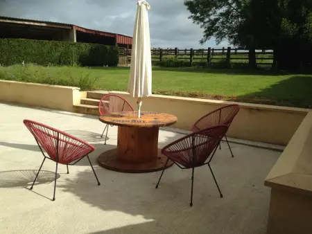 Maison de Bourg Avec Jardin et Wifi - Bures, Gite 6 personnes à Bures - Photo 32