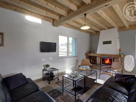 Maison lumineuse avec jardin clos et cheminée, idéale pour familles et amis - Photo 5