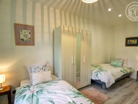 Maison lumineuse avec jardin clos et cheminée, idéale pour familles et amis - Photo 18