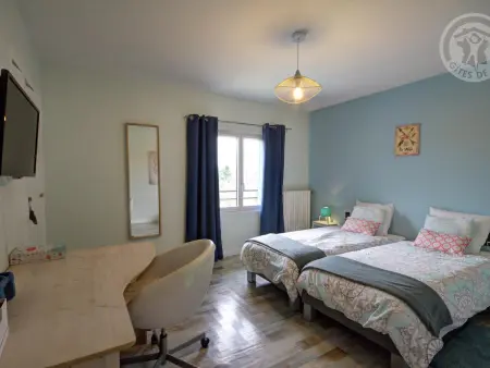 Maison lumineuse avec jardin clos et cheminée, idéale pour familles et amis - Photo 25