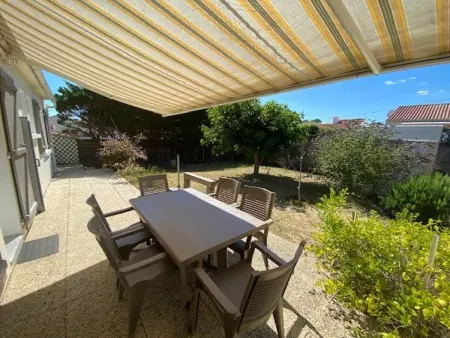 **Maison 3 pièces avec jardin à 350m du bord de mer - Wifi, terrasse, parking** - Photo 1