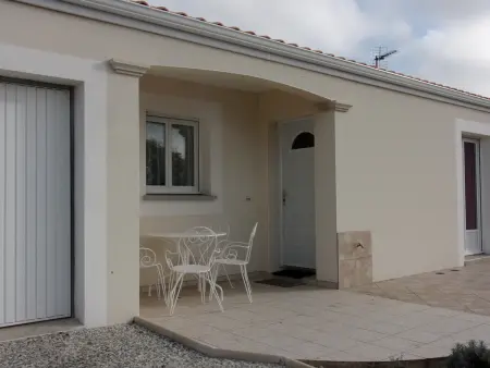 Charmante maison F3 à Saujon, 2 chambres, animaux acceptés, parking - Photo 7