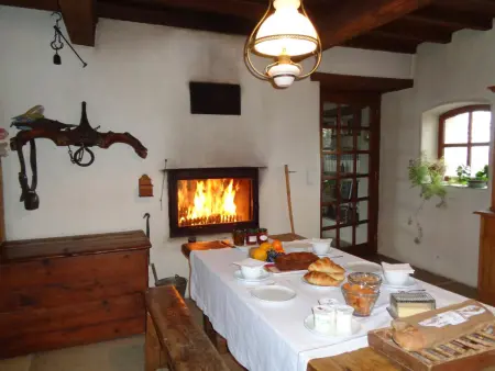 Charme Rural avec Piscine Privée et Animaux Acceptés - Photo 8