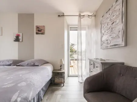Villa rénovée à Barneville-Carteret, proche de la mer - Photo 11