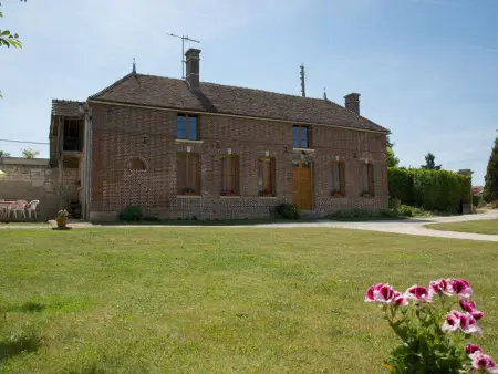 Gîte de Charme avec Jardin, Animaux Acceptés, Parking - Photo 14