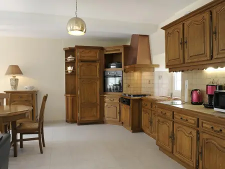 Maison viticole avec piscine chauffée, jardin clos et Wi-Fi à Noé-les-Mallets - Photo 2