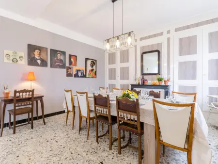 Maison spacieuse avec jardin, proche des lacs, idéale pour familles et amis, équipements complets - Photo 2