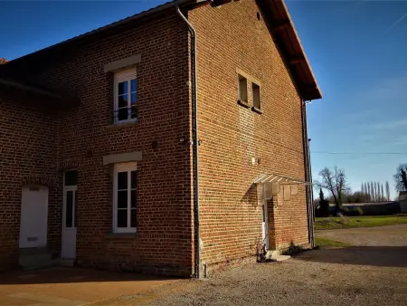 Maison spacieuse avec jardin, proche des lacs, idéale pour familles et amis, équipements complets - Photo 16