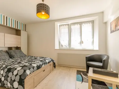 Gîte spacieux avec Wi-Fi, ping-pong et animaux admis - Photo 2