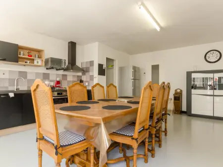 Gîte spacieux avec Wi-Fi, ping-pong et animaux admis - Photo 4