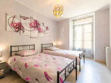 Gîte spacieux avec Wi-Fi, ping-pong et animaux admis - Photo 5