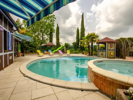 Maison charmante avec piscine privée et animaux admis - Photo 1