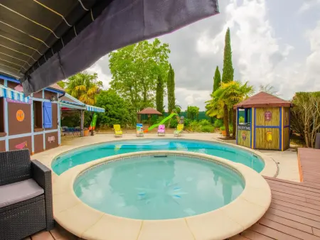 Maison charmante avec piscine privée et animaux admis - Photo 2