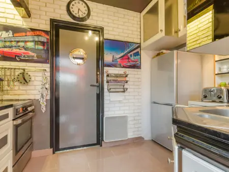 Maison charmante avec piscine privée et animaux admis - Photo 7