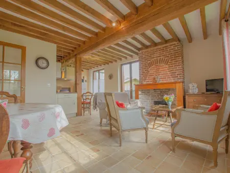 Gîte Champenois avec Terrasse et Jardin à Géraudot - Photo 1