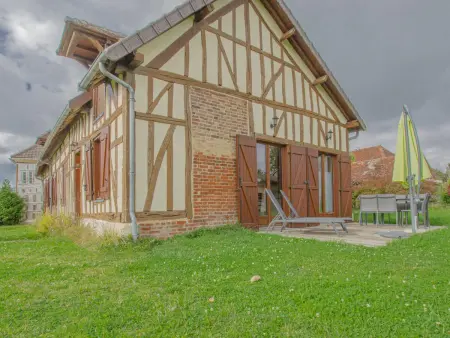 Gîte Champenois avec Terrasse et Jardin à Géraudot - Photo 8