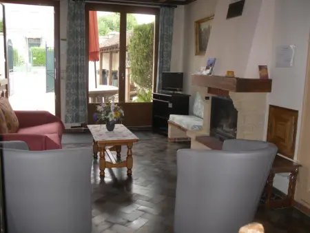 Gîte champenois avec jardin clos, cheminée et wifi à 1h de Paris - Photo 3