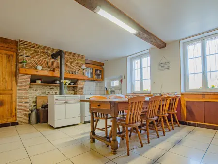 Maison indépendante avec cour close, proche de Nigloland et Parc Naturel de la Forêt d'Orient. - Photo 1