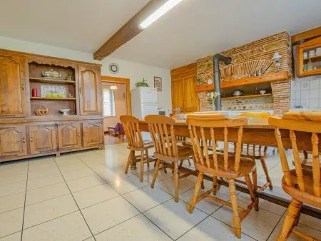 Maison indépendante avec cour close, proche de Nigloland et Parc Naturel de la Forêt d'Orient. - Photo 2
