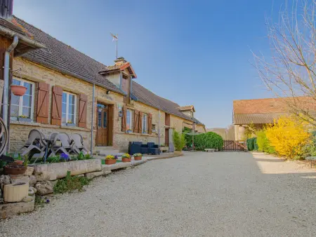 Maison indépendante avec cour close, proche de Nigloland et Parc Naturel de la Forêt d'Orient. - Photo 13