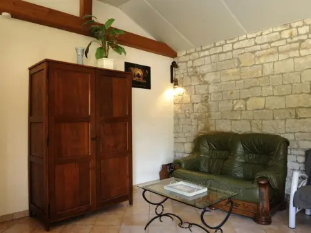Gîte de charme au cœur du vignoble avec parc Nigloland à proximité, idéal famille et animaux accueillis - Photo 4