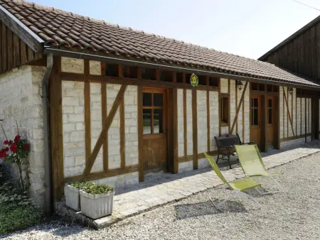 Gîte de charme au cœur du vignoble avec parc Nigloland à proximité, idéal famille et animaux accueillis - Photo 8