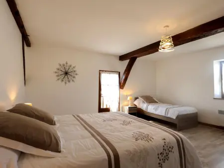 Gîte familial avec cheminée près des lacs de la Forêt d'Orient - Photo 12