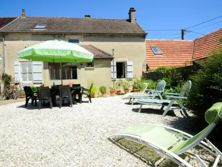 Spacieuse maison à Villiers-le-Bois avec Wi-Fi et animaux acceptés - Photo 1