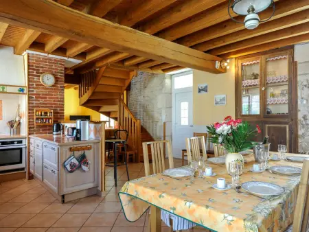 Spacieuse maison à Villiers-le-Bois avec Wi-Fi et animaux acceptés - Photo 5