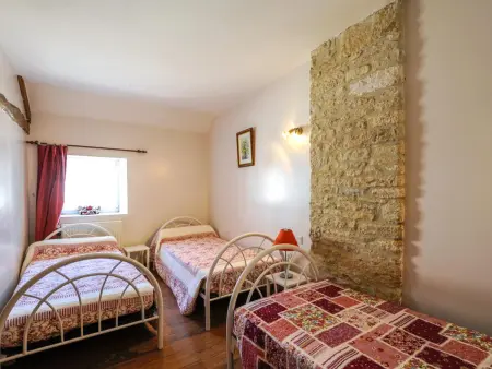 Spacieuse maison à Villiers-le-Bois avec Wi-Fi et animaux acceptés - Photo 10