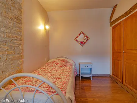 Spacieuse maison à Villiers-le-Bois avec Wi-Fi et animaux acceptés - Photo 11