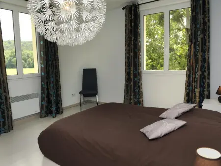 Gîte 4 pers avec rivière, terrasse, dégustation de champagne, proche Nigloland et Troyes - Photo 6