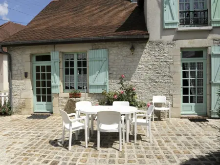 Charmante maison dans le vignoble avec terrasse, proche Nigloland, animaux acceptés - Photo 1