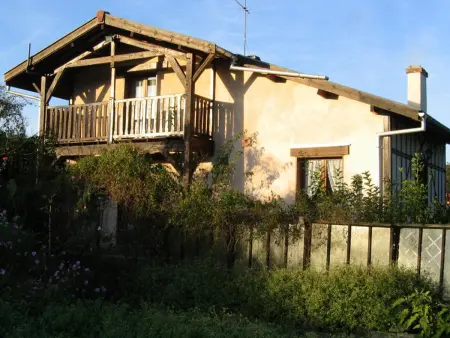 Maison paisible avec terrasse et animaux acceptés - Photo 13