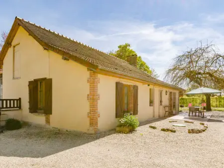 Gîte au Cœur du Parc Forêt d'Orient avec Jardin et Cheminée, Proche Troyes - Photo 9