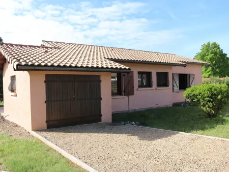 Maison Calme avec Jardin, Proche Lac et Centre, Animaux Bienvenus, Ménage Inclus - Photo 16