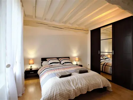 Maison spacieuse avec piscine, proche Nigloland et vignoble, idéale pour familles et groupes - Photo 11