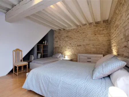Maison spacieuse avec piscine, proche Nigloland et vignoble, idéale pour familles et groupes - Photo 13